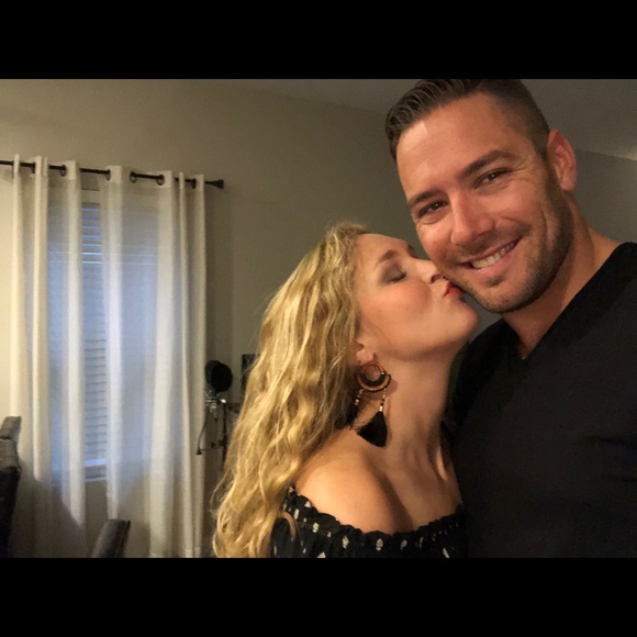 Meet your Posher, Wwilliam - Picture 1 of 1